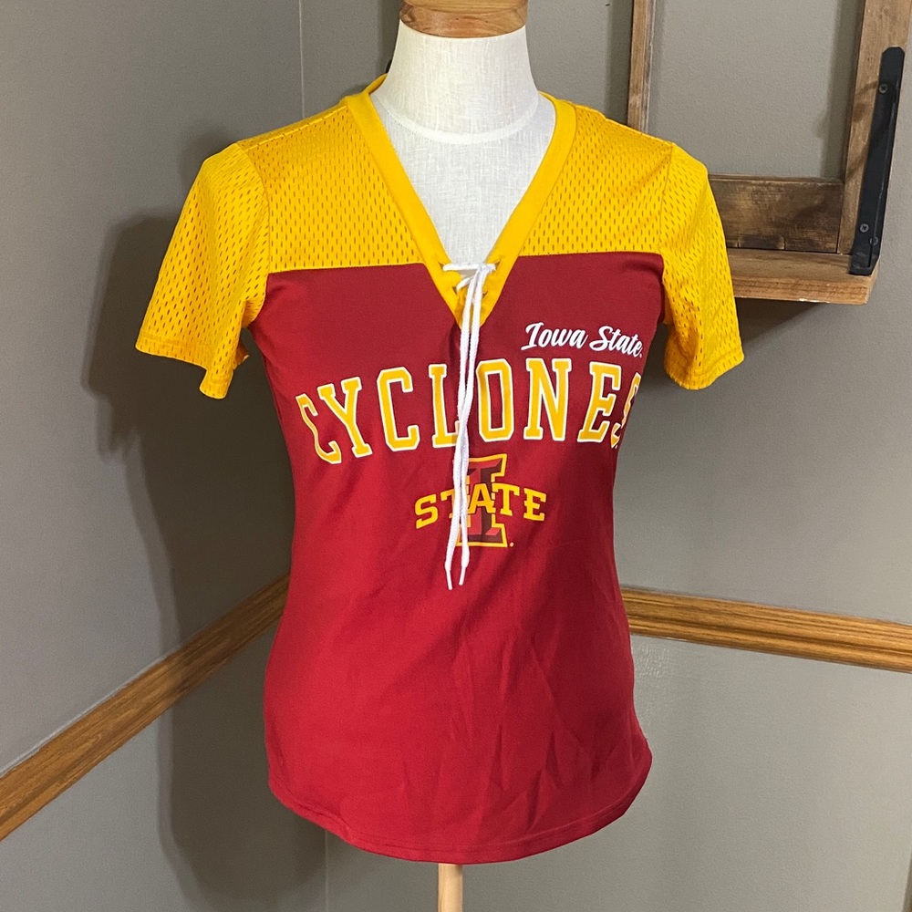 Iowa State Cyclones v neck jersey size small